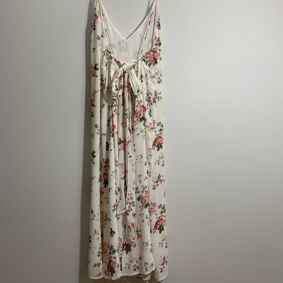 Size 12 Reformation Dietrich Dress. NWOT - Picture 3 of 3